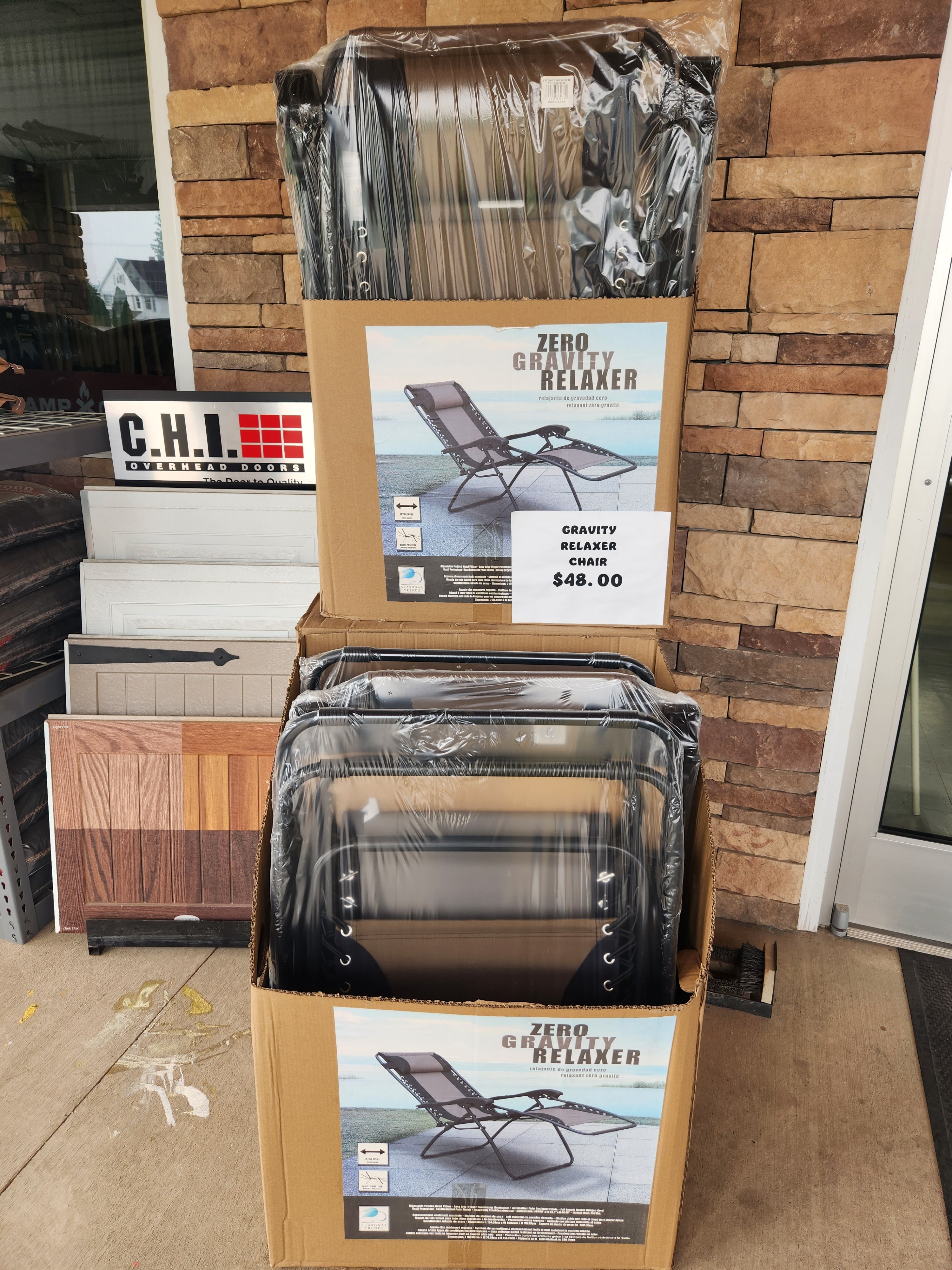 Zero Gravity Relaxer Chair