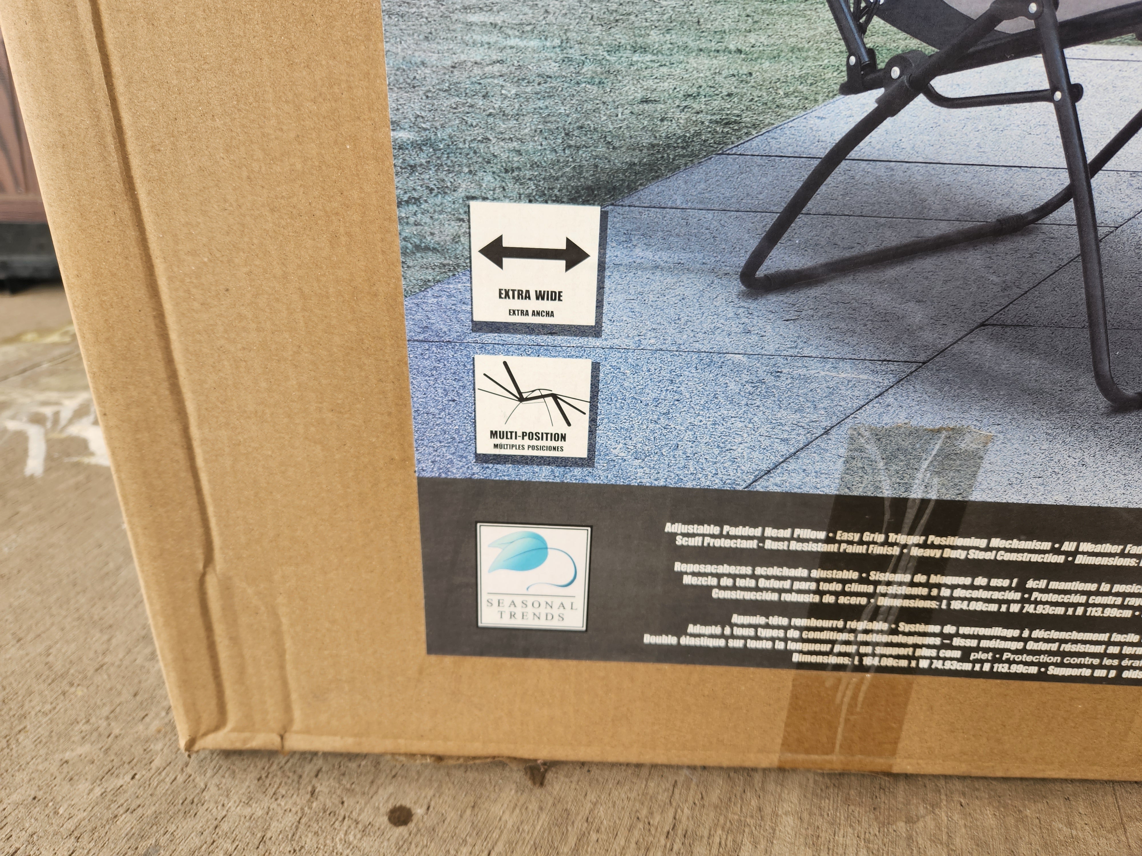 Zero Gravity Relaxer Chair