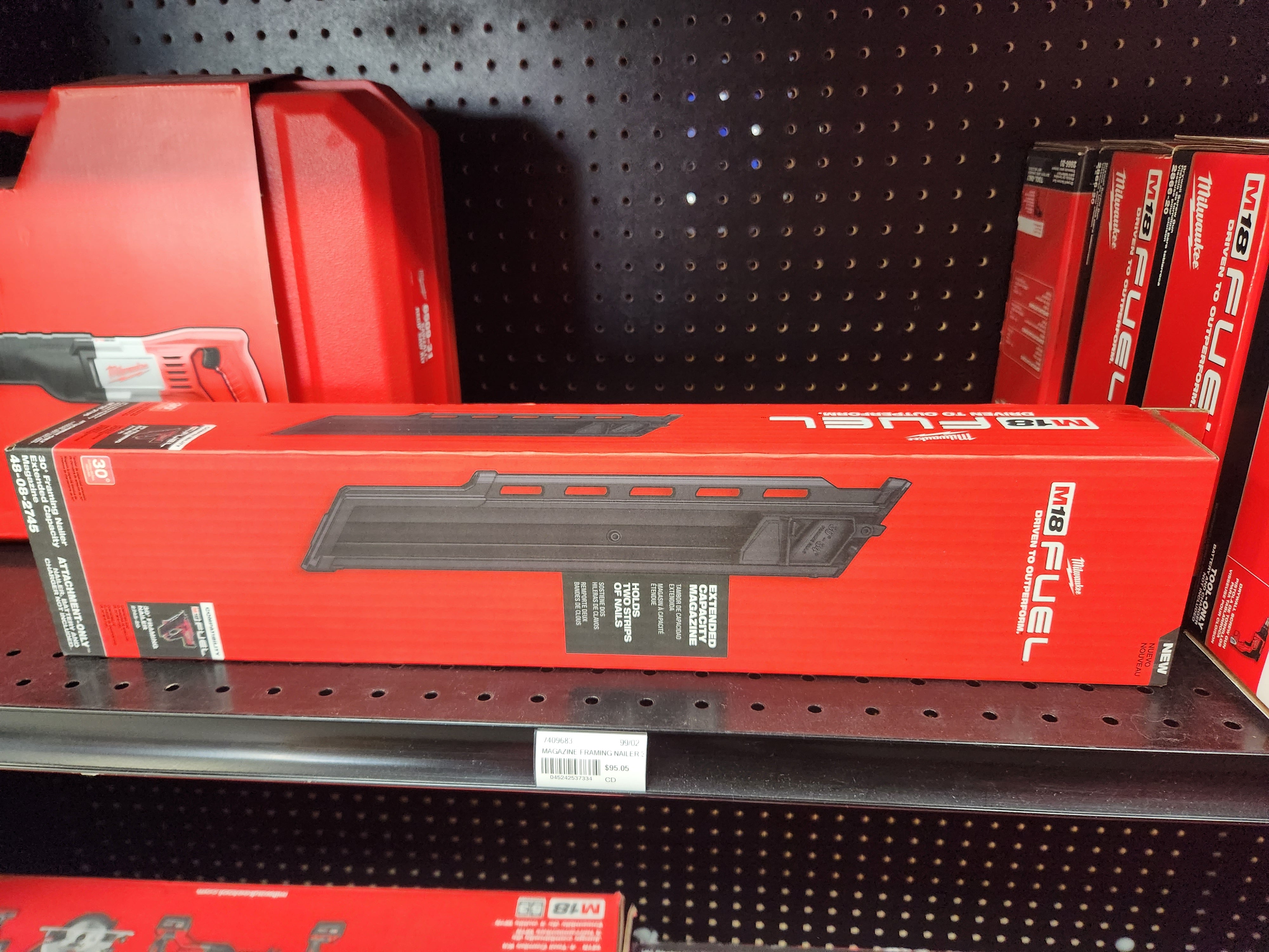 Milwaukee M18 FUEL™ 30 Degree Framing Nailer Extended Capacity Magazine 48-08-2745