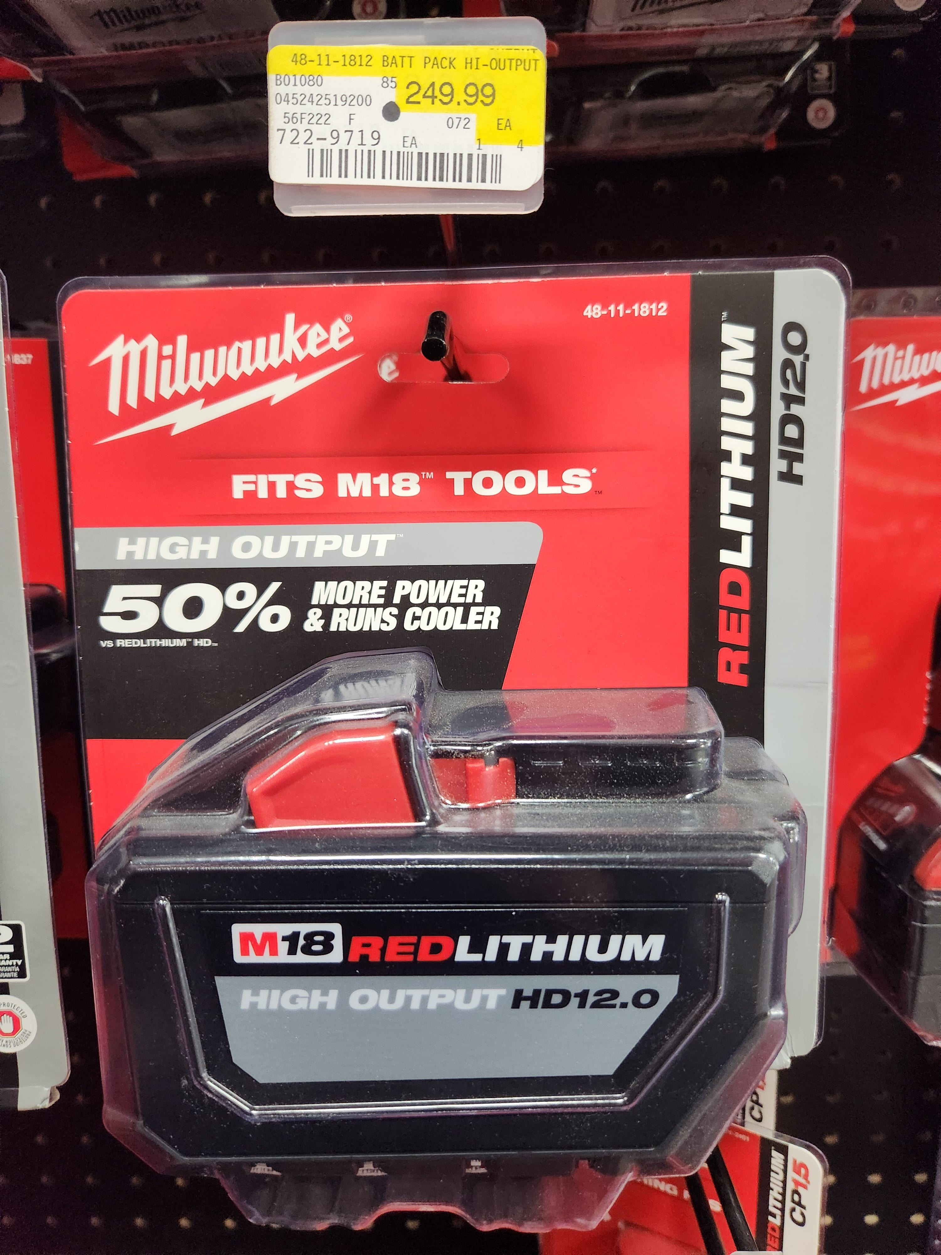 Milwaukee M18™ REDLITHIUM™ HIGH OUTPUT™ HD12.0 Battery Pack 48-11-1812