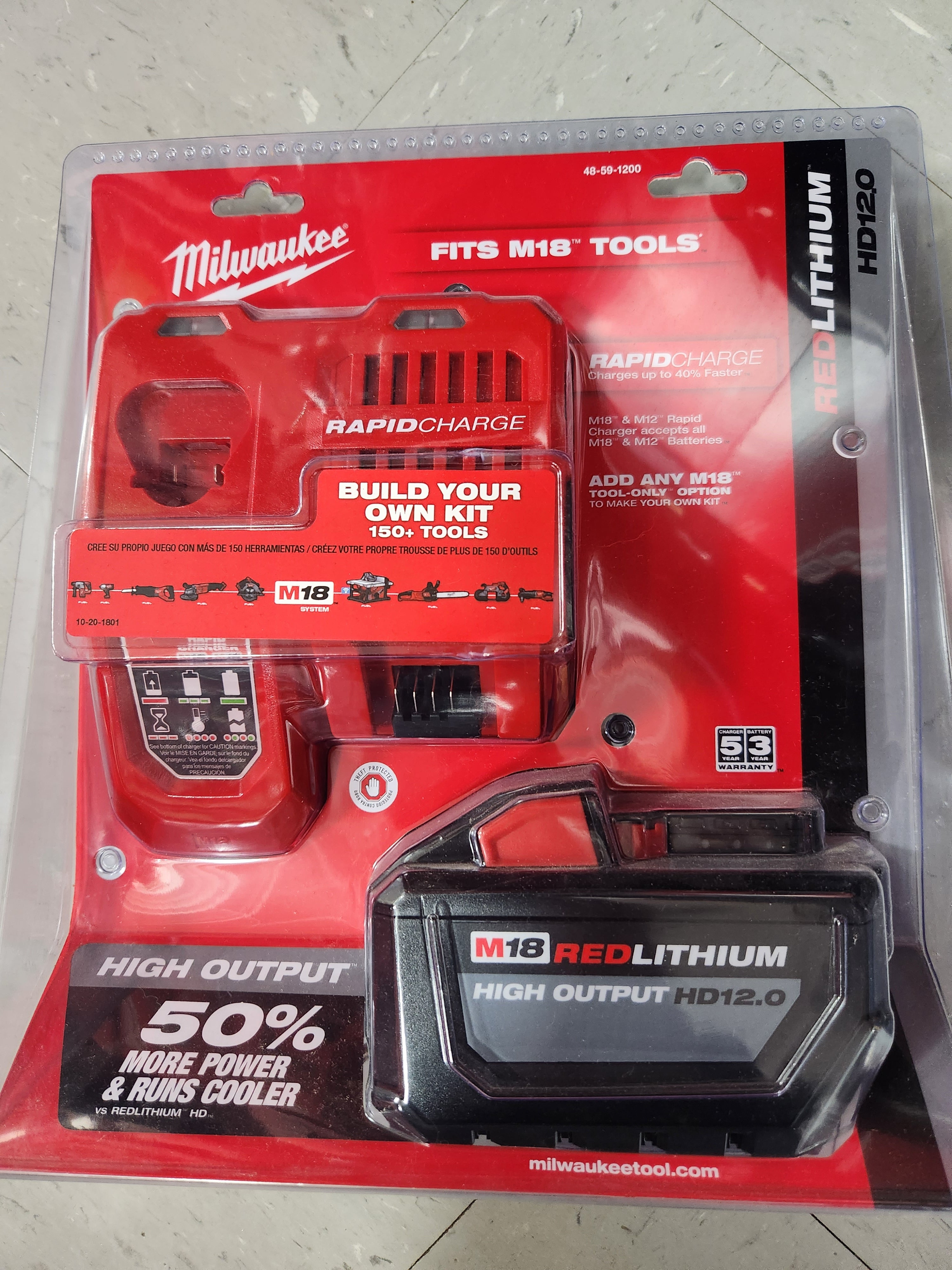 Milwaukee M18 REDLITHIUM™ HIGH OUTPUT™ HD12.0 Battery Pack w/ Rapid Charger 48-59-1200