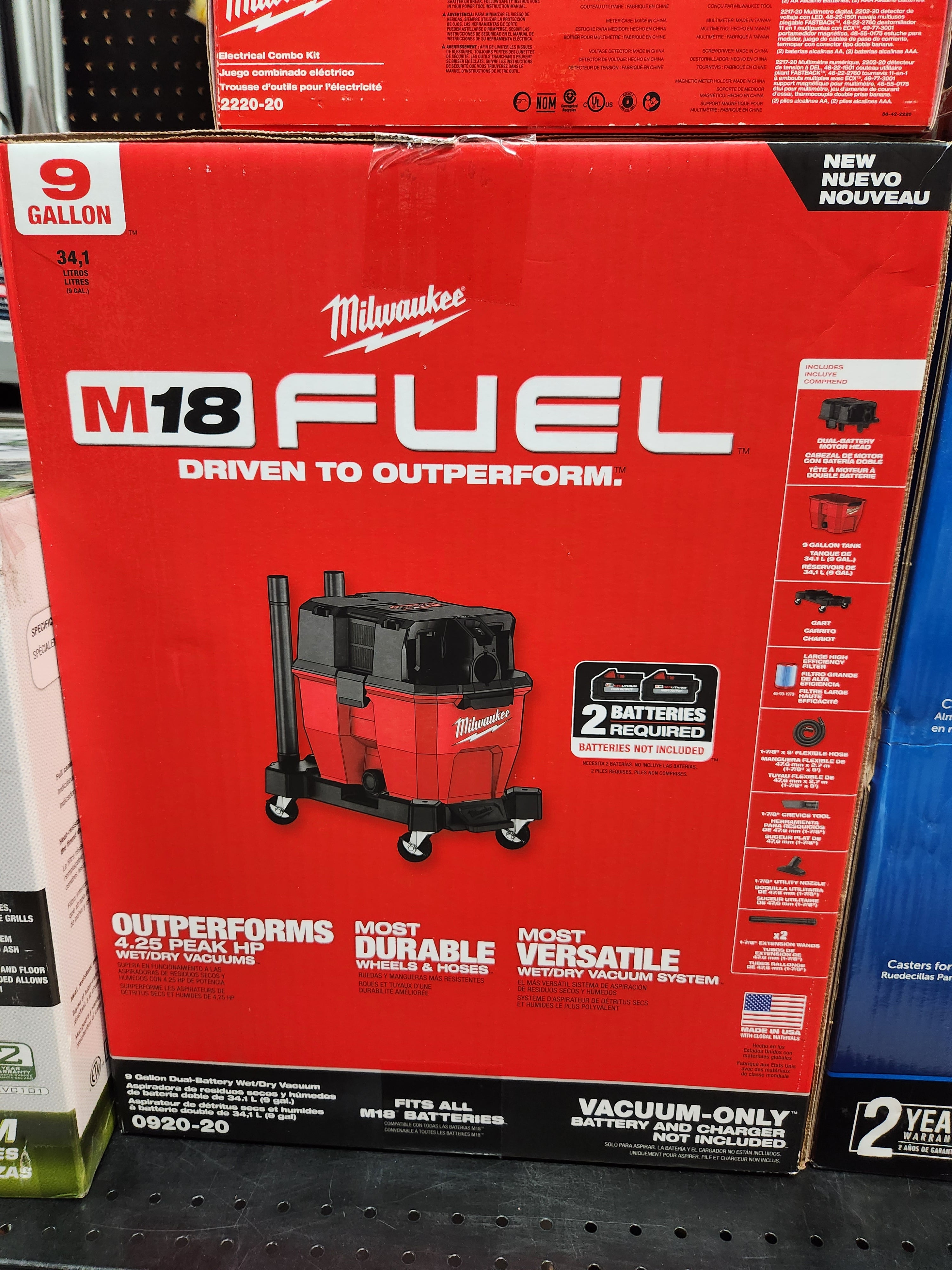 Milwaukee M18 FUEL™ 9 Gallon Dual-Battery Wet/Dry Vacuum 0920-20