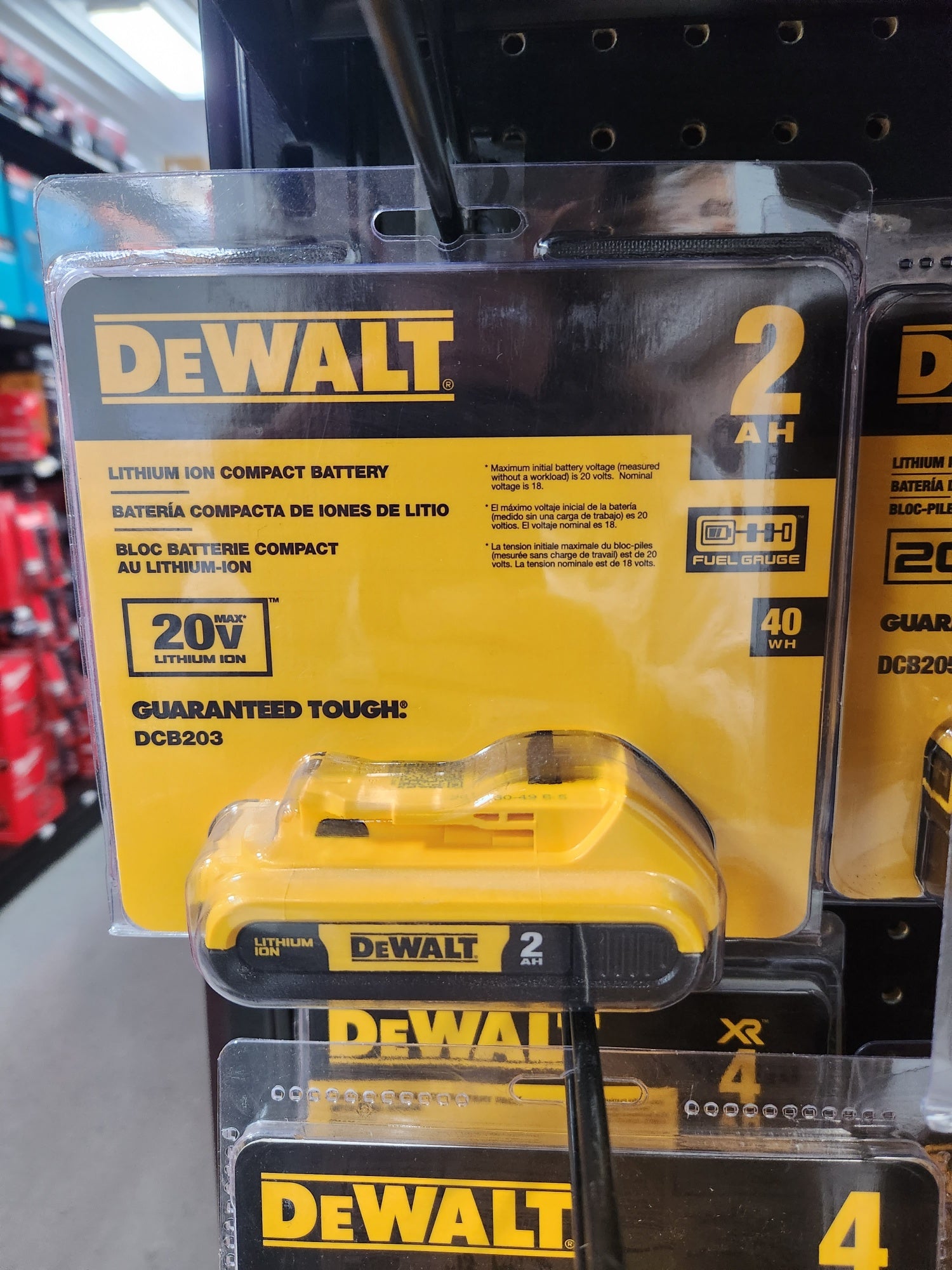 Dewalt 20V MAX* Compact 2Ah Battery -- DCB203