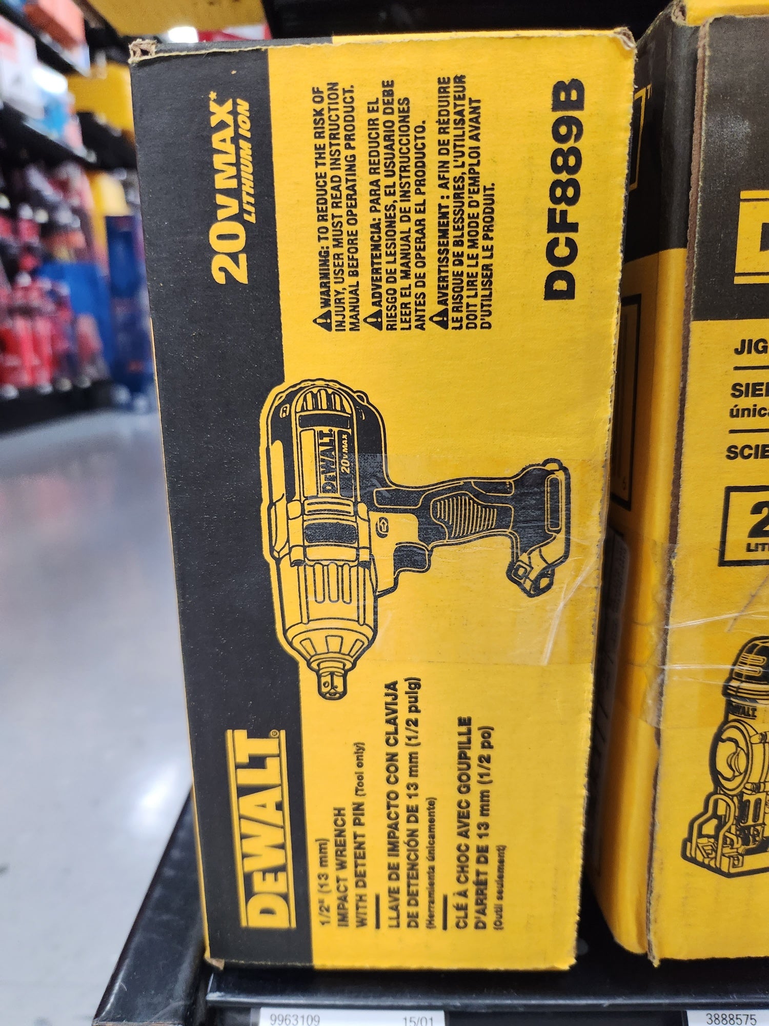 Dewalt 20V MAX* 1/2" High Torque Impact Wrench (Bare) -- DCF889B