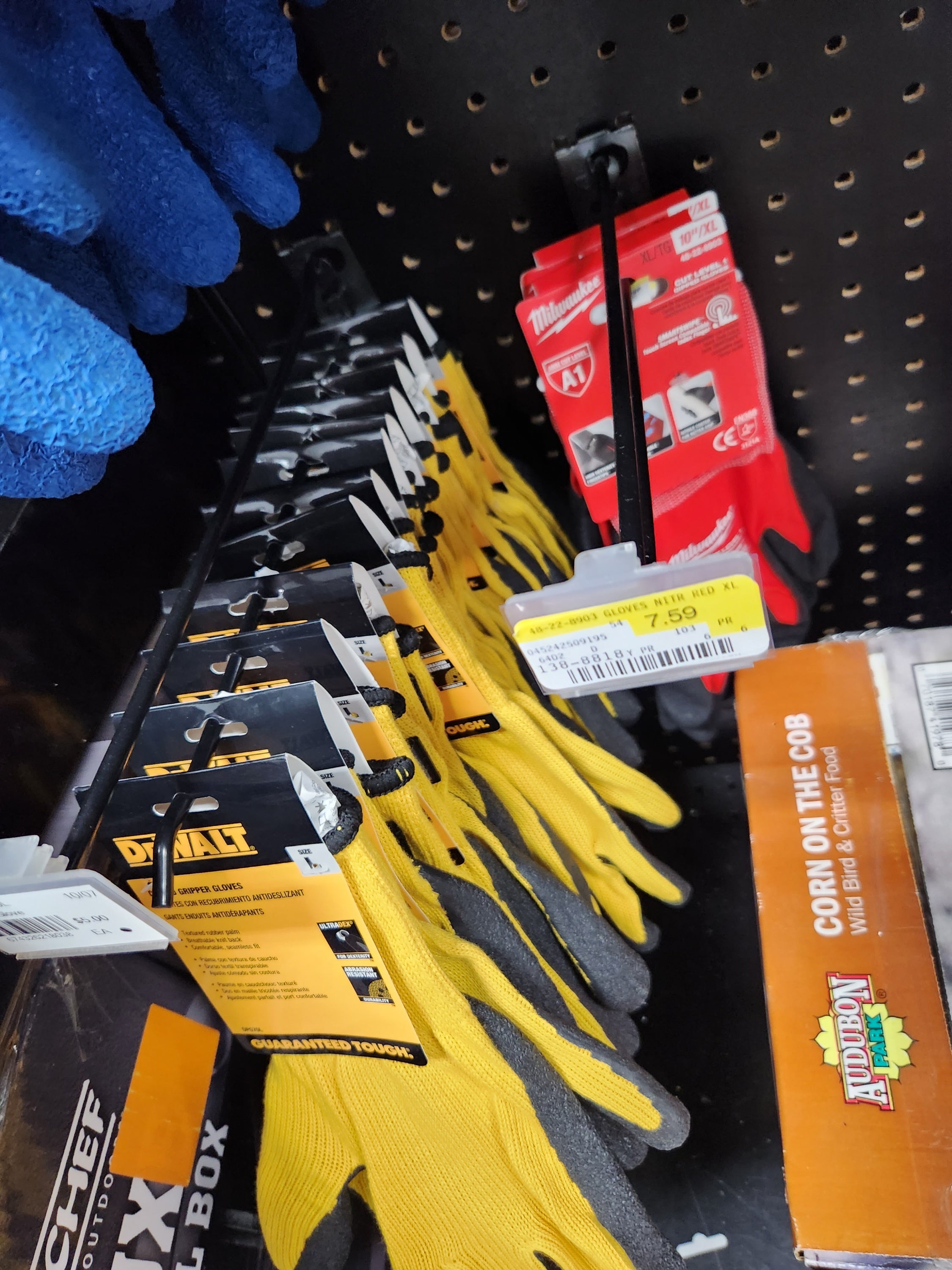 Dewalt Texture Rubber Coated Gripper Glove Size Large -- DPG70L