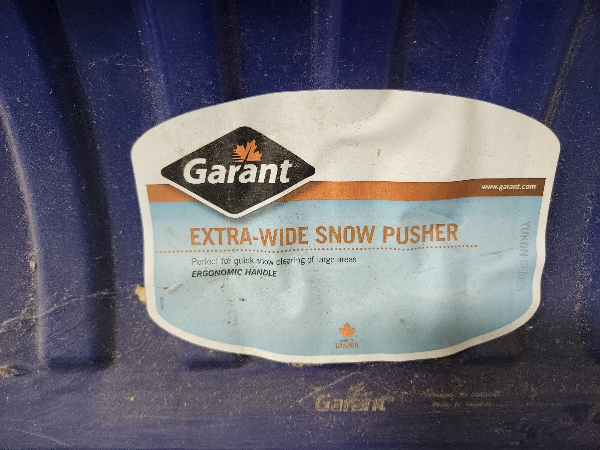 SHOVEL SNOW POLY 13-1/4 X 36IN