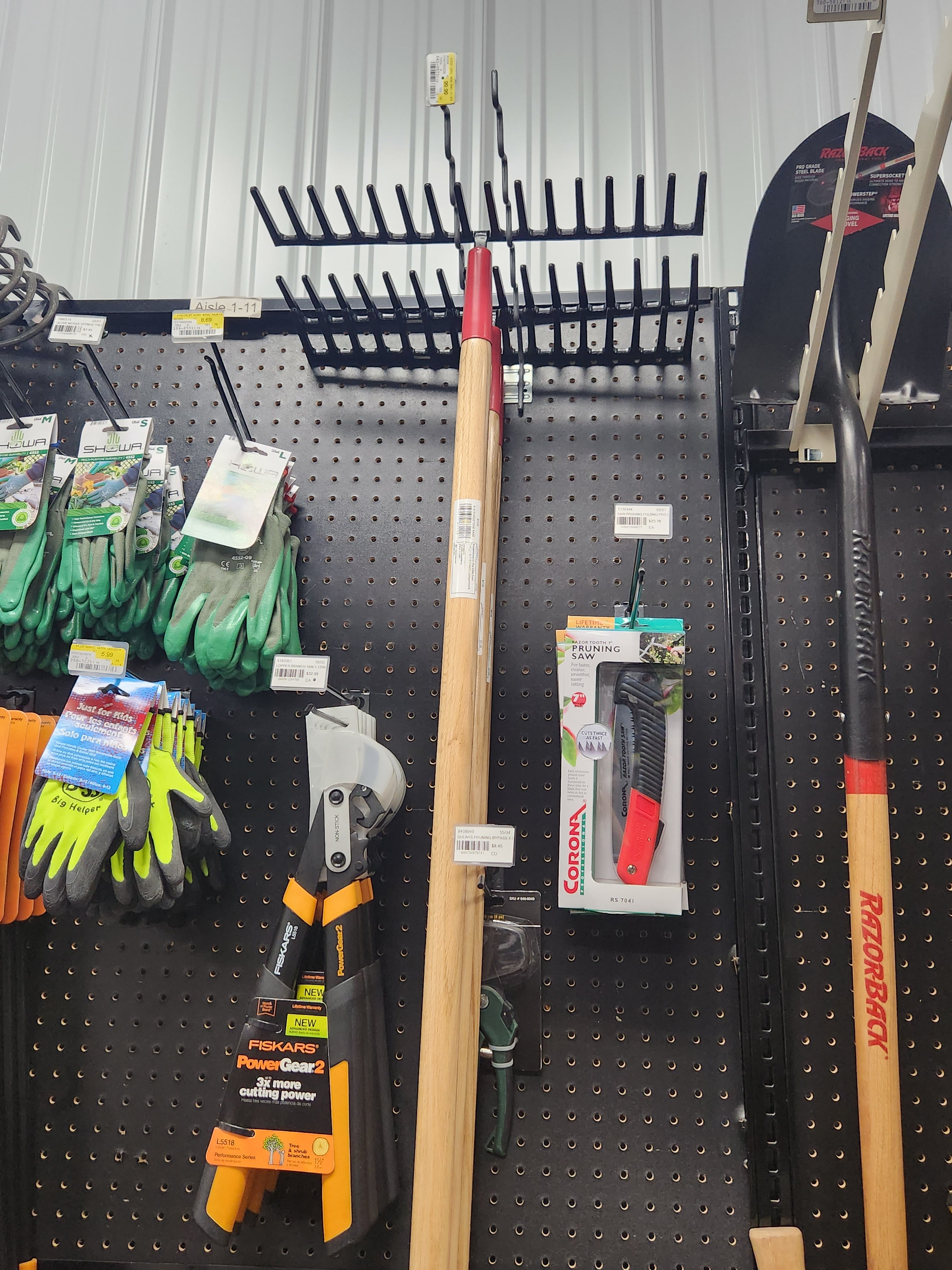 Razor-Back 63122 Road Rake, 4 in L Head, 18-1/2 in W Head, 16-Tine, Steel Tine, Steel Head, 66-1/4 in L Tine