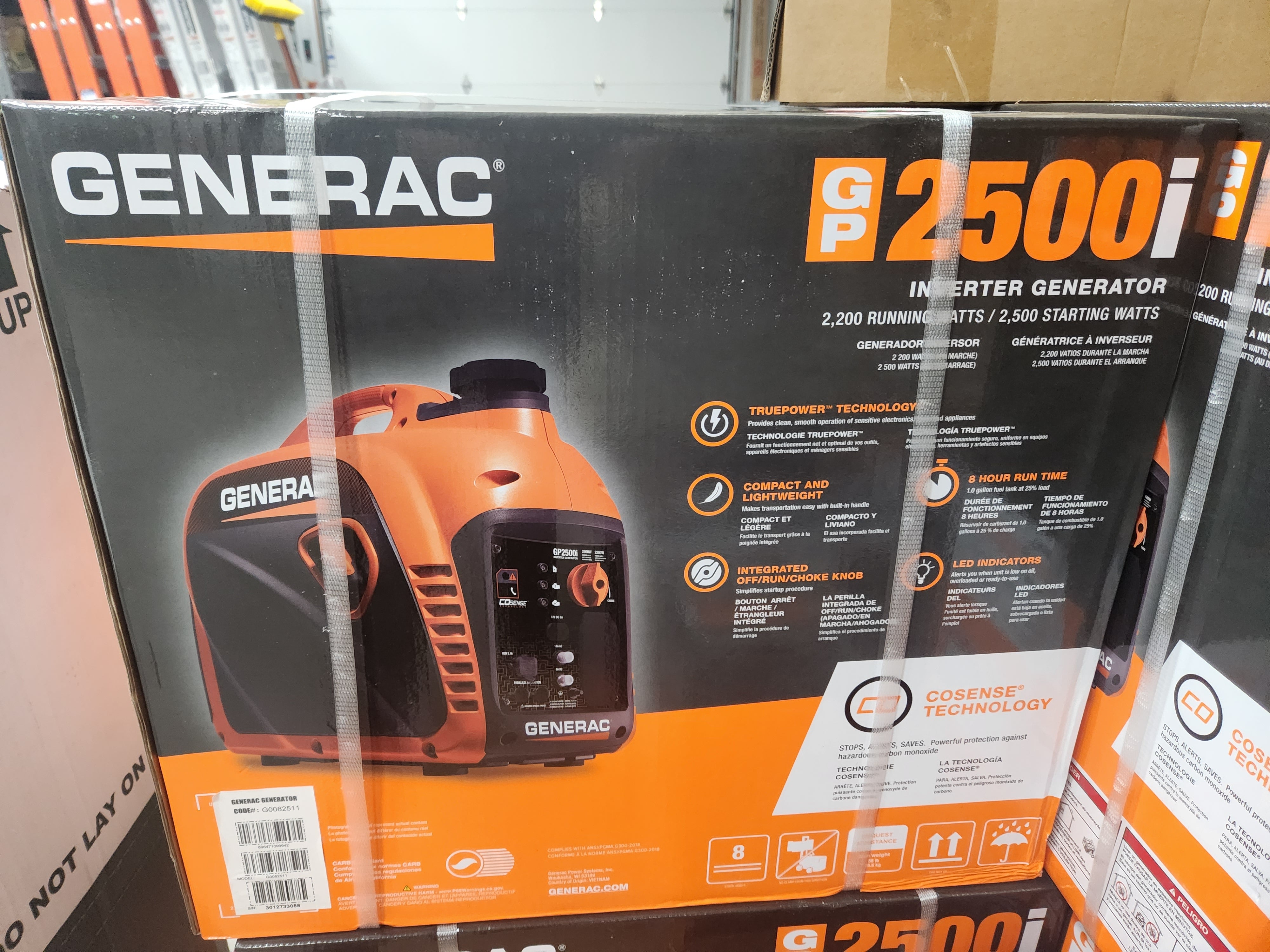 Generac 8250 GP2500i 2,500-Watt Gas Powered Portable Inverter Generator