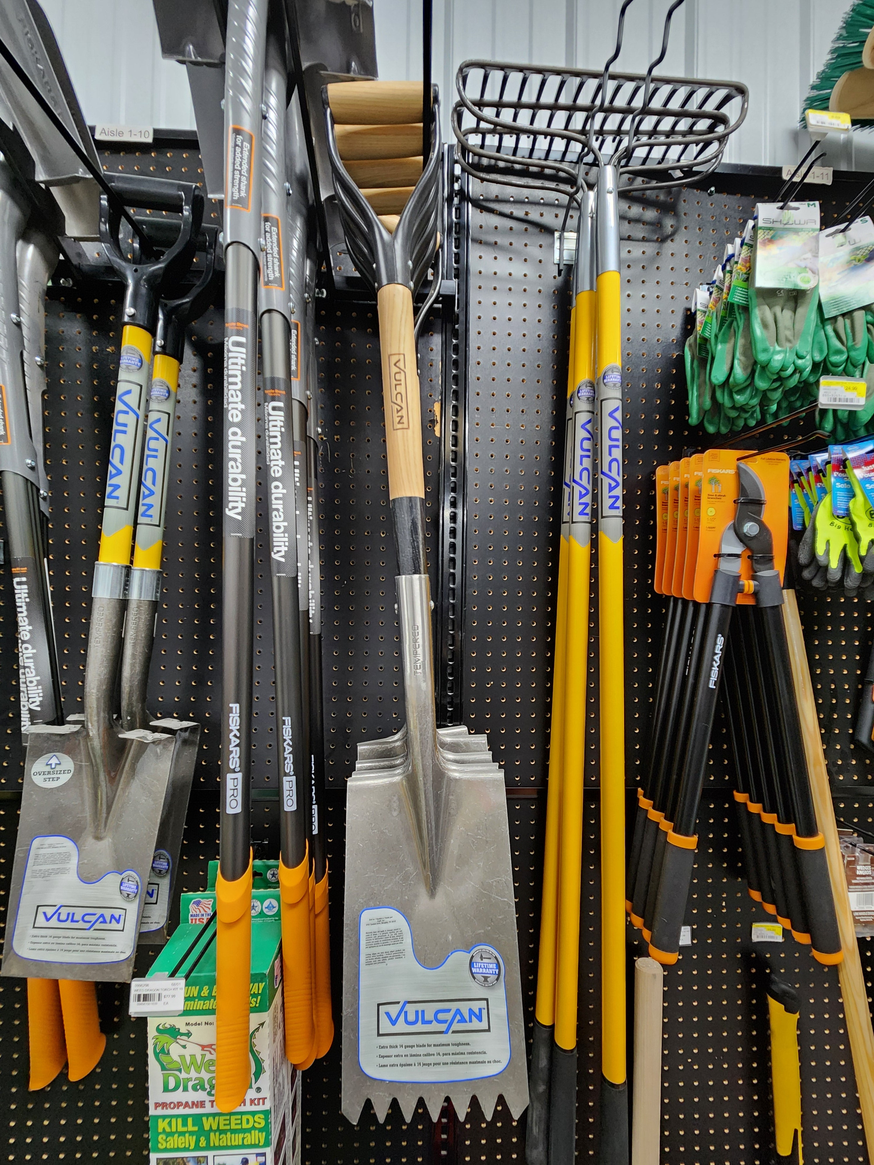 Vulcan 34548 R16-AMF Bow Rake, 17 in W Head, 16 -Tine, Steel Tine, Steel Head, 60 in L Handle