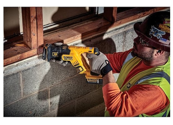 Dewalt 20V MAX* XR® Brushless Compact Reciprocating Saw (Tool Only) -- DCS367B