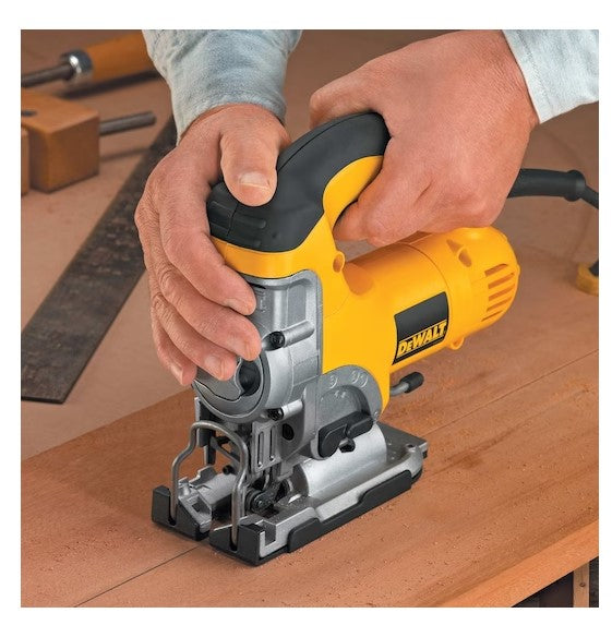 Dewalt 6.5 Amp Jig Saw Kit -- DW331K