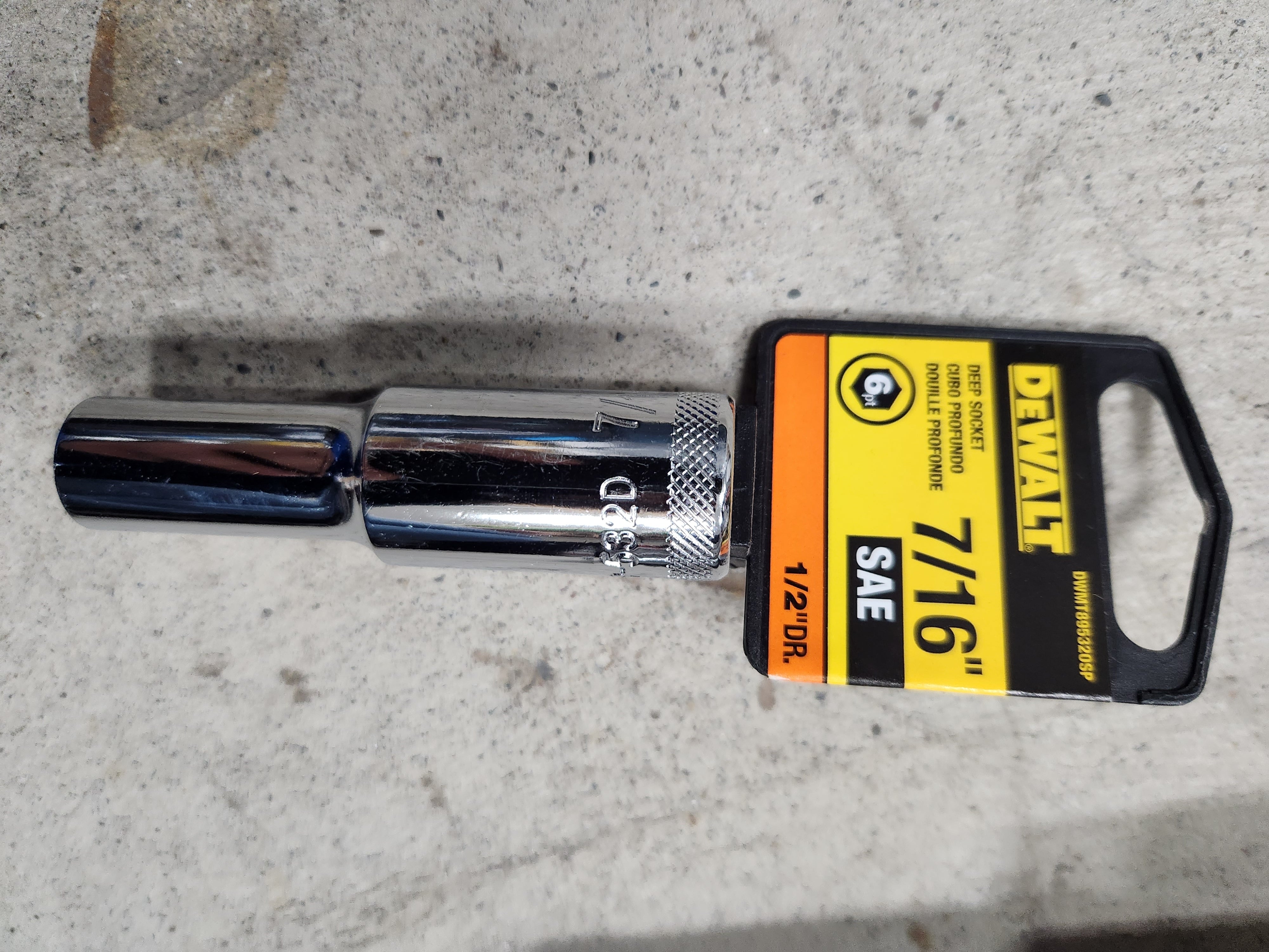 Dewalt Deep Sockets 6pt (Variety of sizes) (SAE-Standard)
