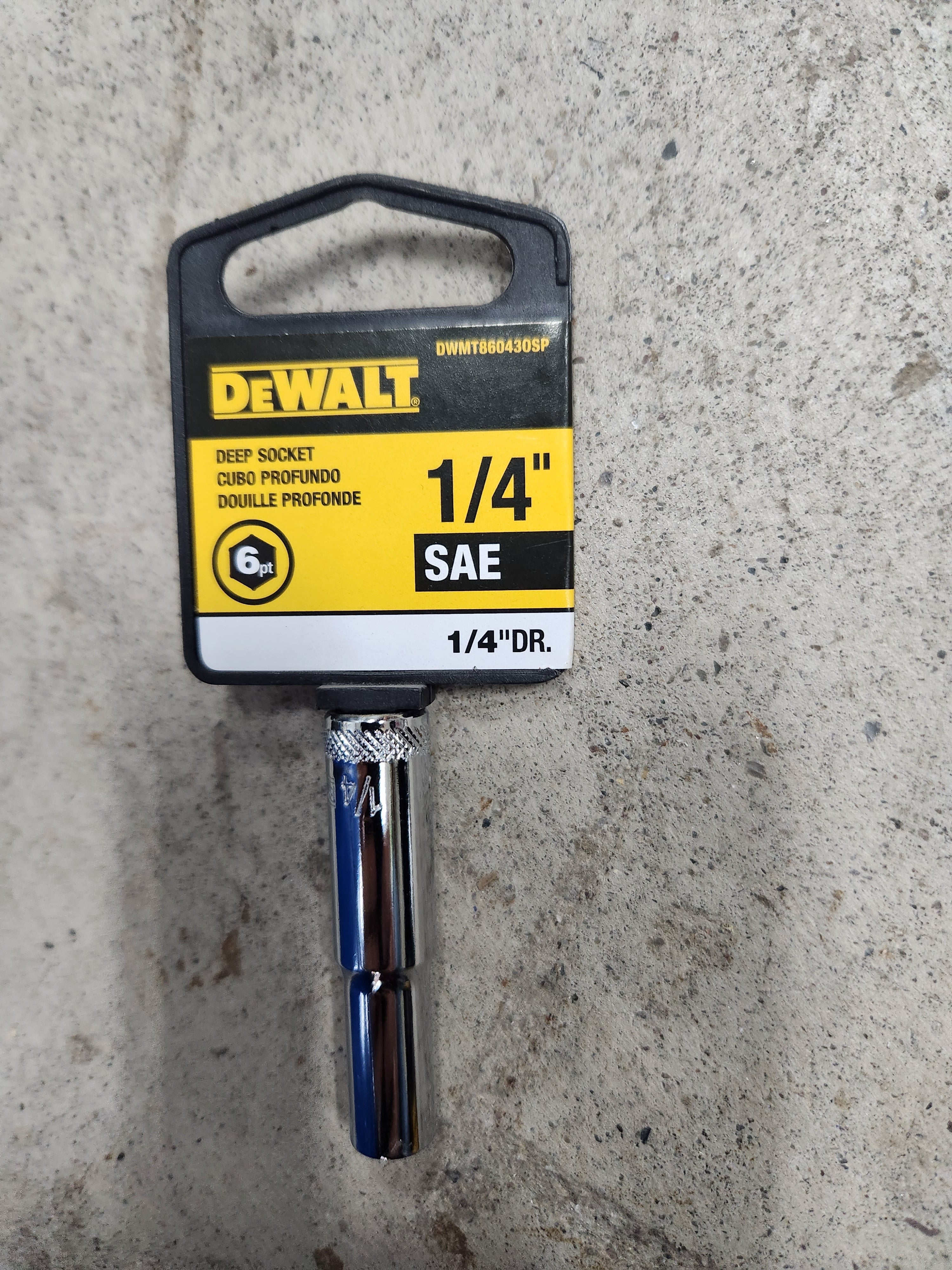 Dewalt Deep Sockets 6pt (Variety of sizes) (SAE-Standard)