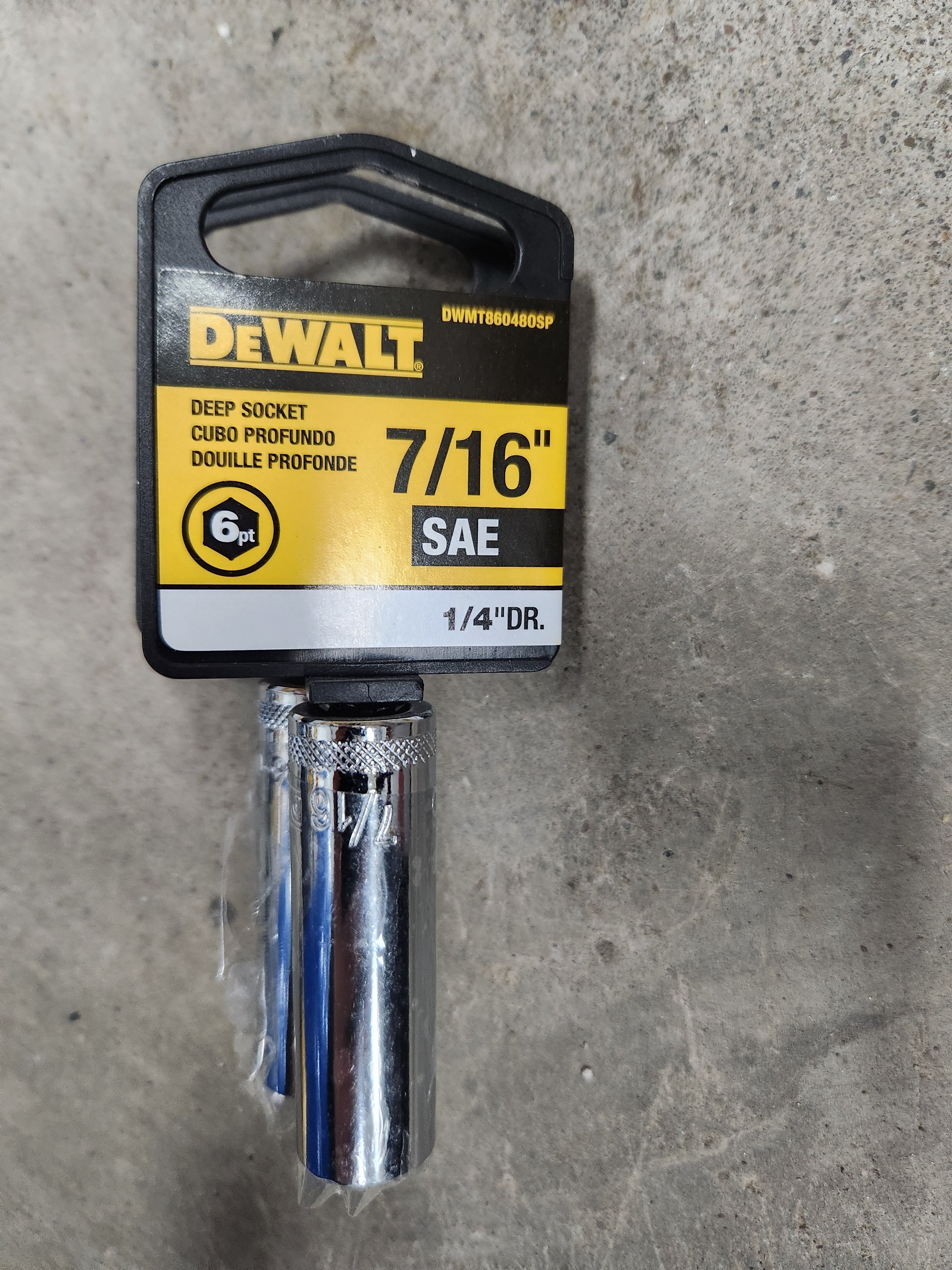 Dewalt Deep Sockets 6pt (Variety of sizes) (SAE-Standard)