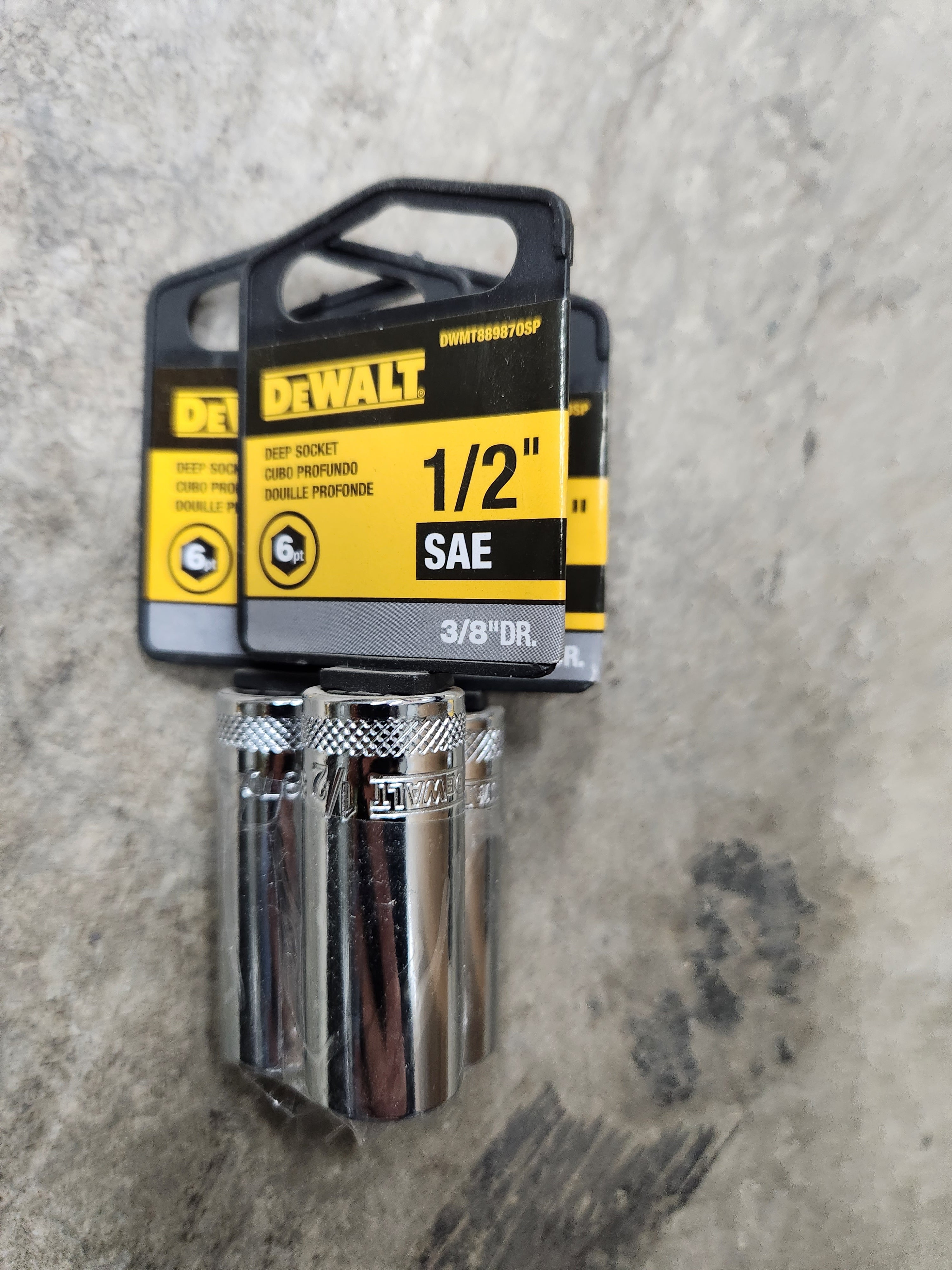 Dewalt Deep Sockets 6pt (Variety of sizes) (SAE-Standard)