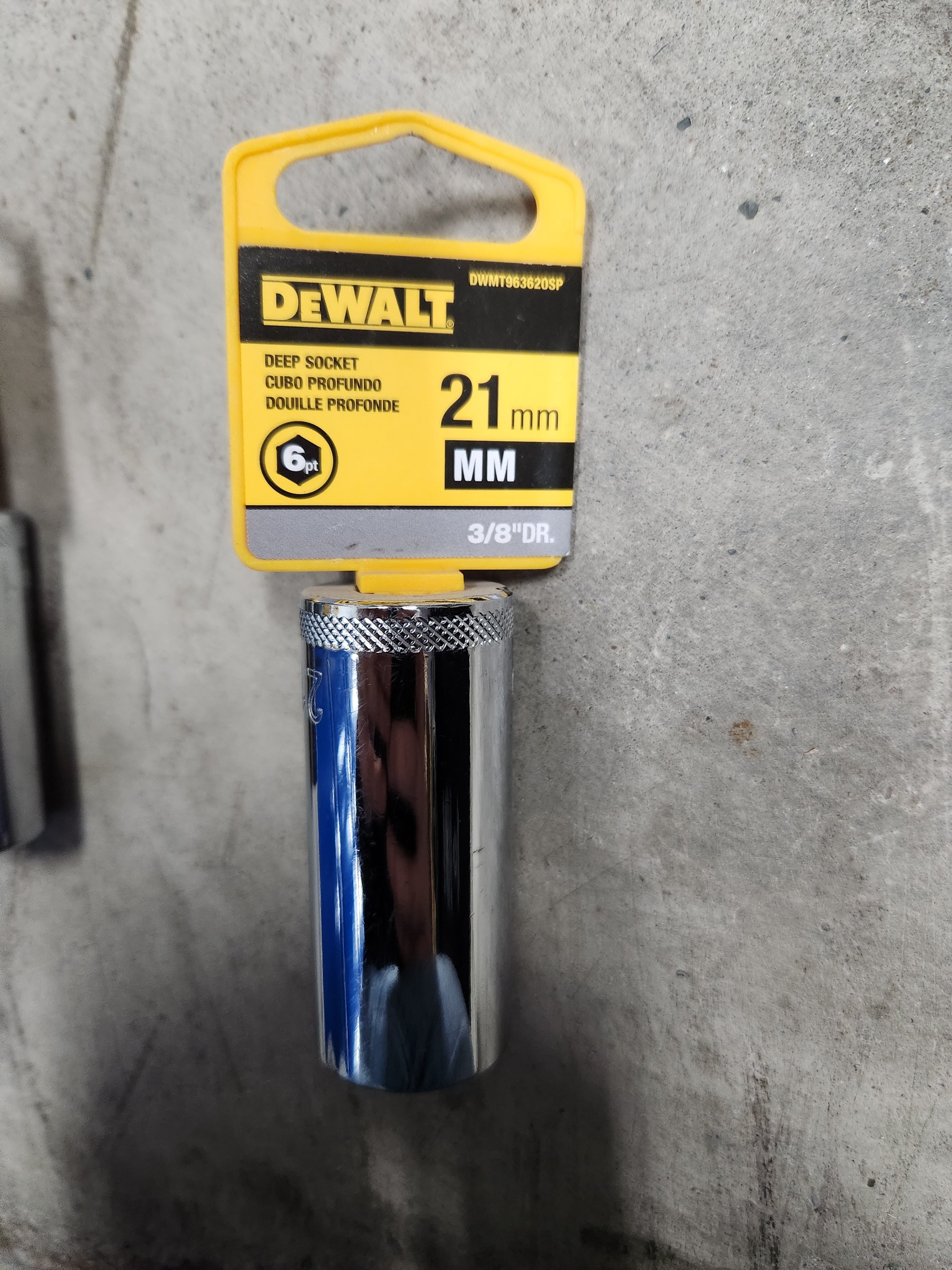 Dewalt Deep Sockets 6pt (Variety of sizes) (MM - Metric)