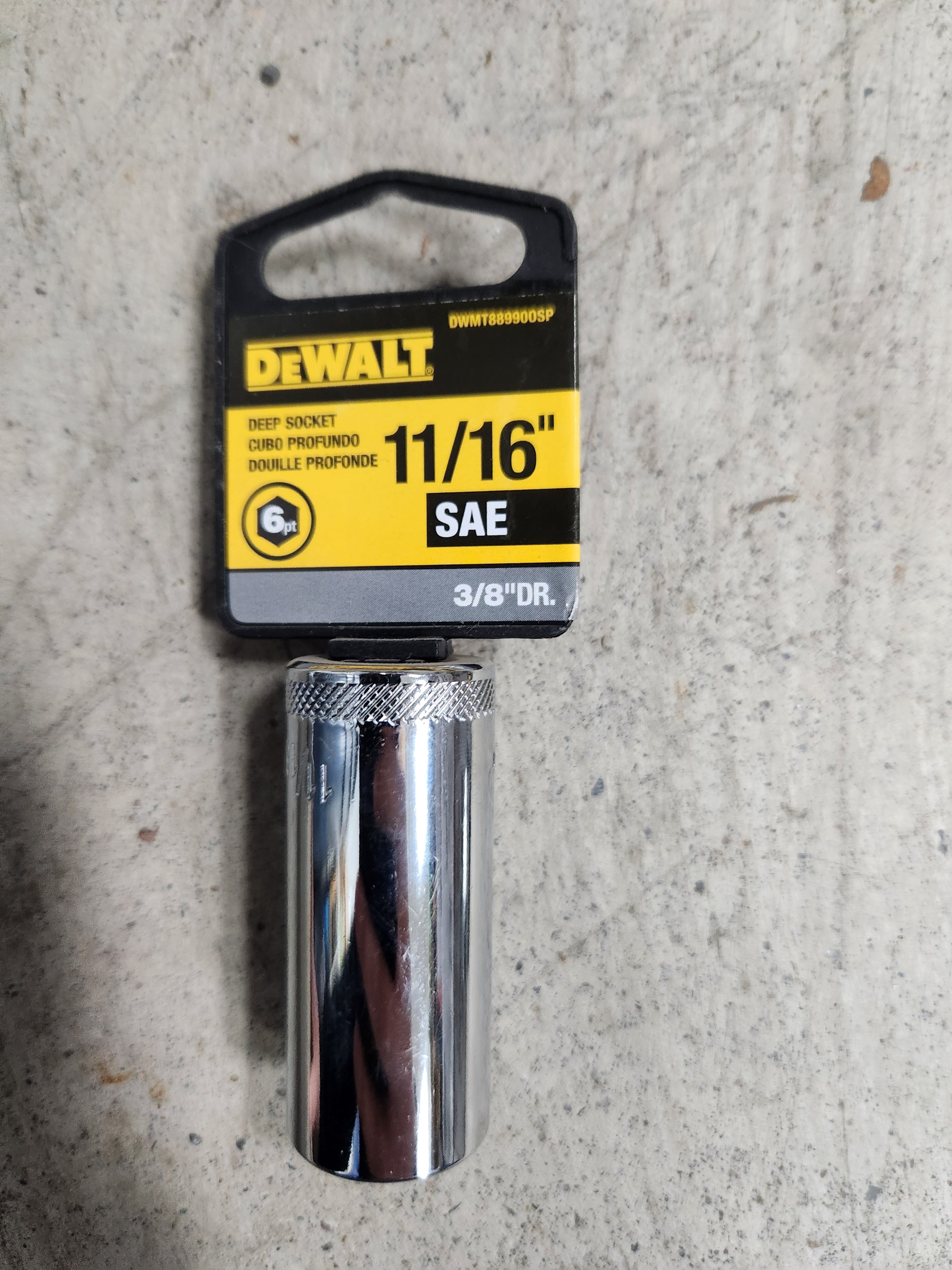 Dewalt Deep Sockets 6pt (Variety of sizes) (SAE-Standard)