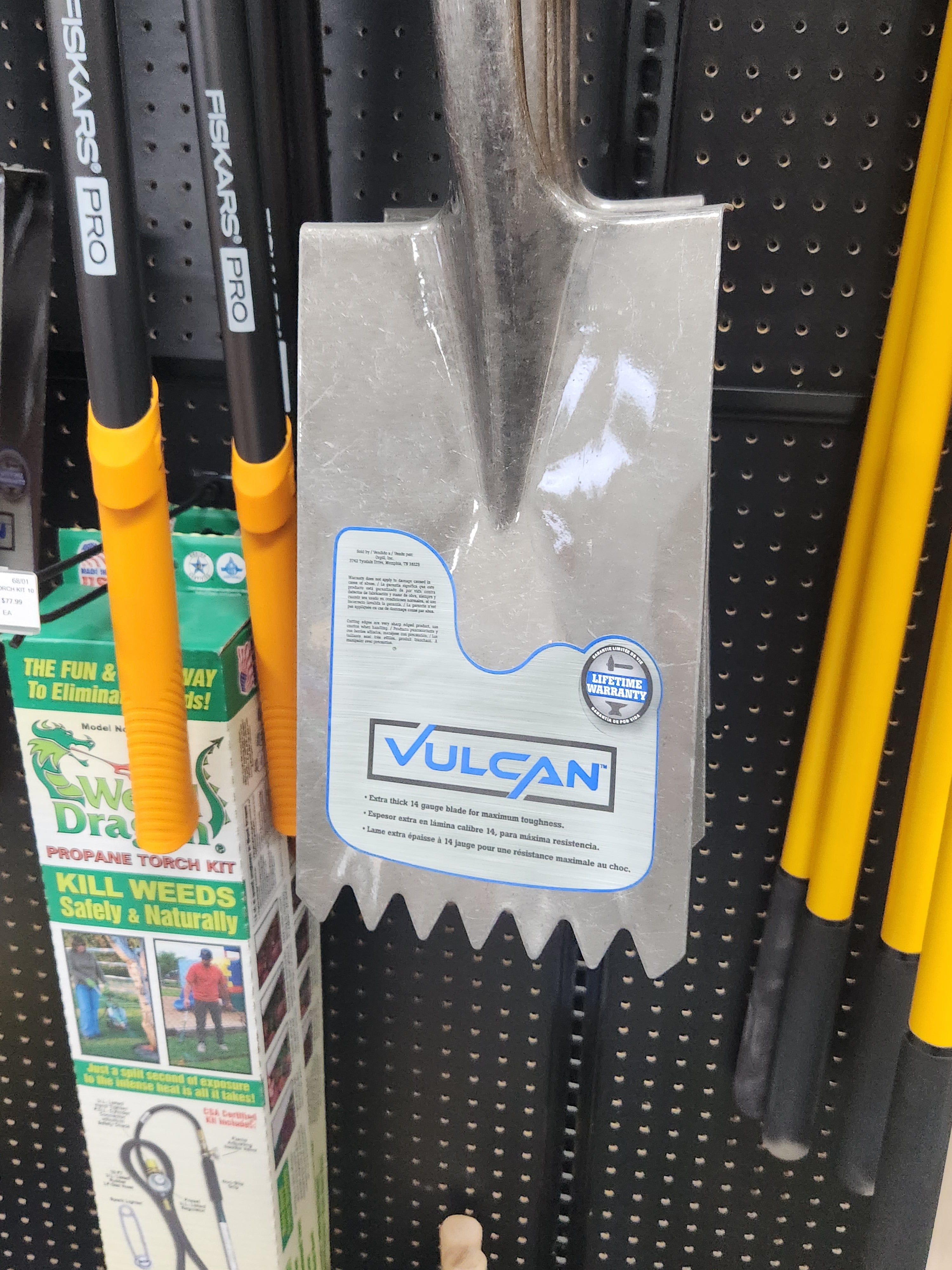 Vulcan 34547 Roof Ripper Shovel, D-Shaped Handle, Wood Handle