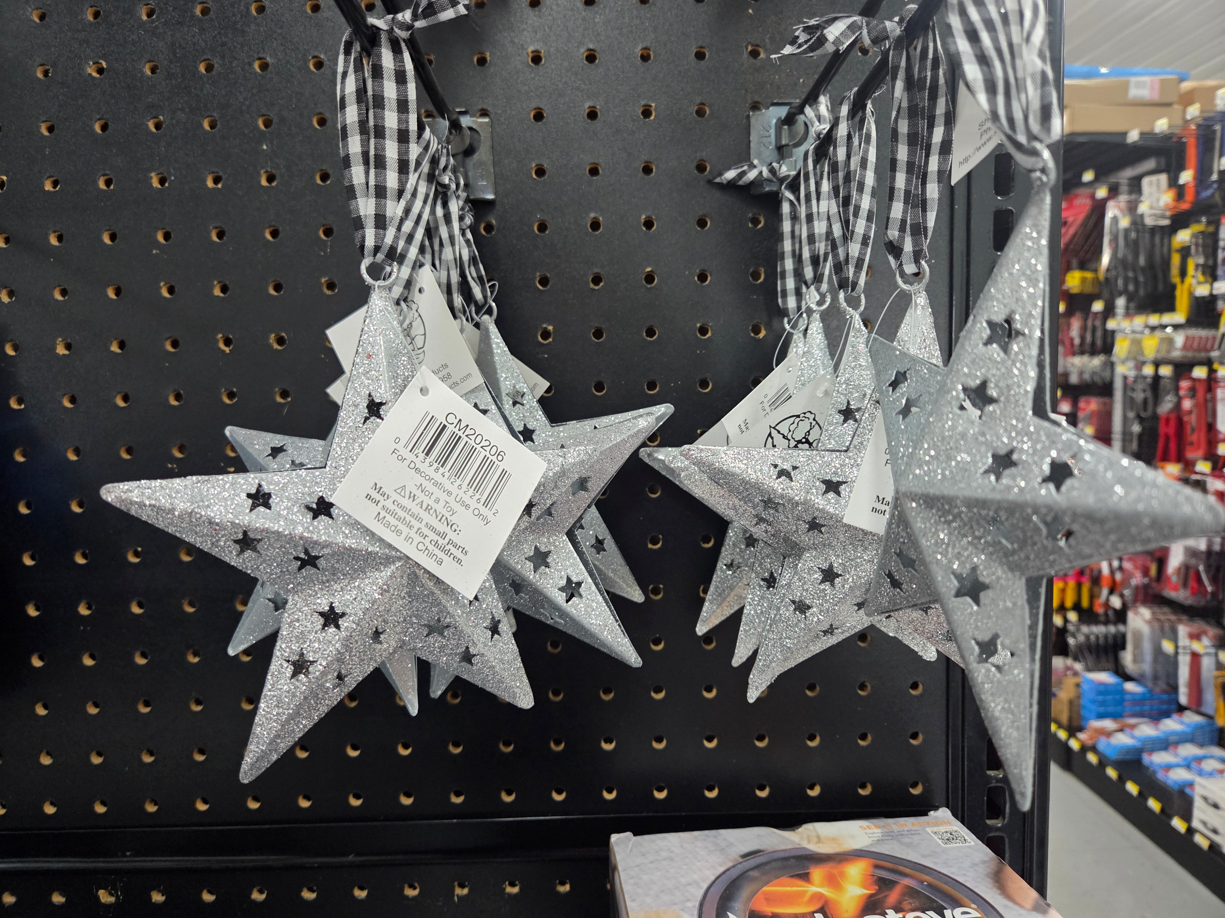 Sheerlund Products 6″ Metal Star Ornament